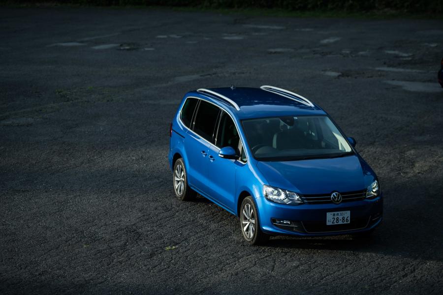 Volkswagen Sharan 2015 года  (JP) (фото 1 из 16)